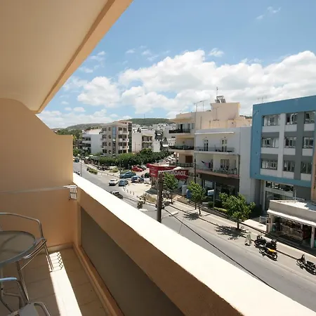 Готель Liberty Rethymno (Crete)