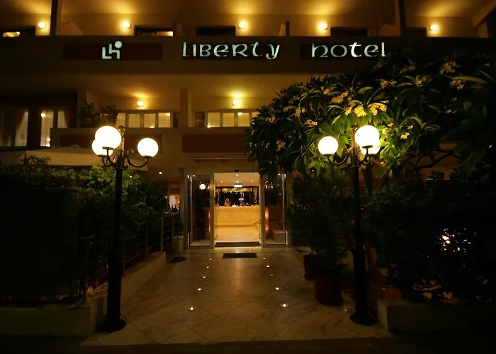 Liberty فندق